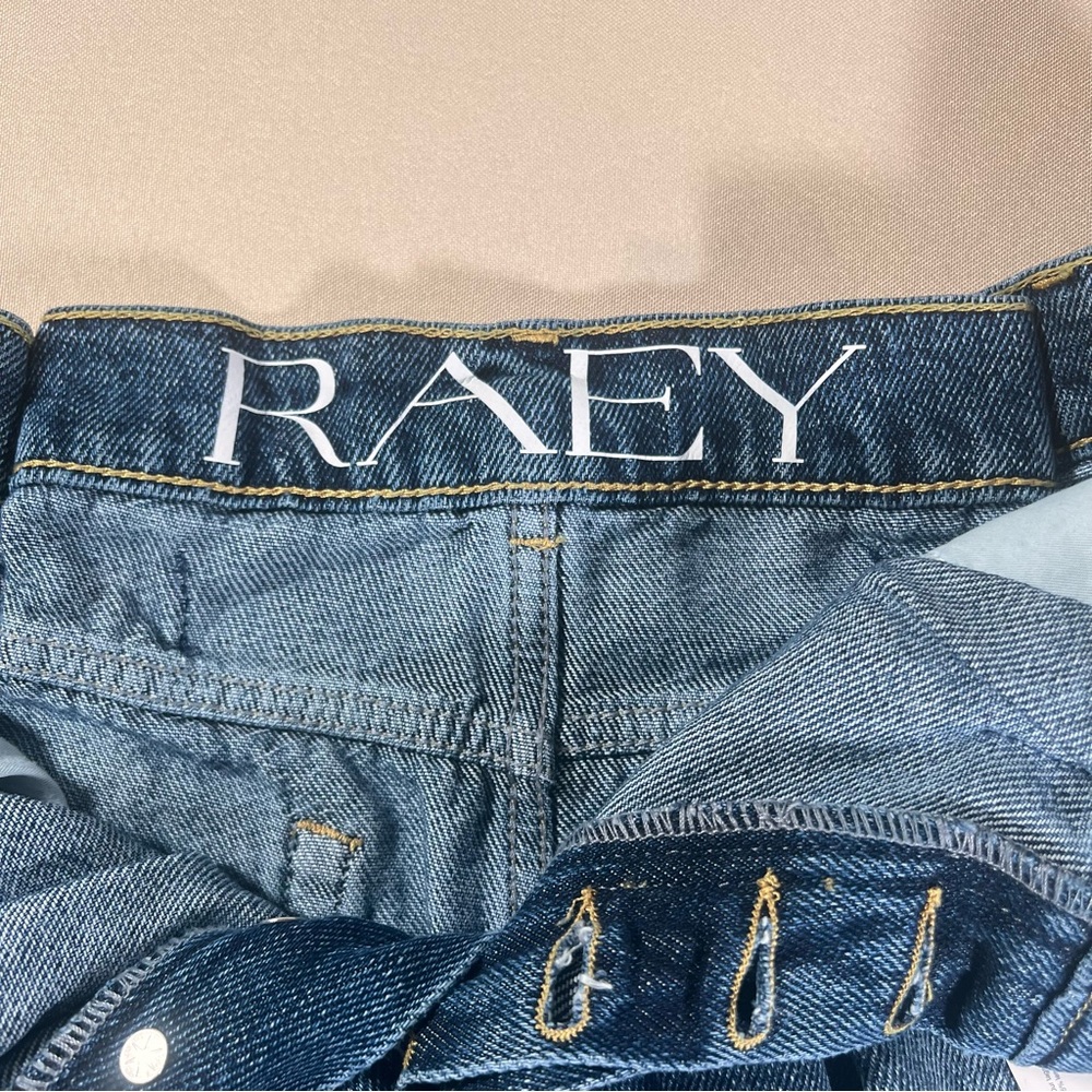 Raey Extra Fold Denim Shorts Dark Indigo Size 26 Casual  Gathered Waist Cute NWT - Picture 12 of 13